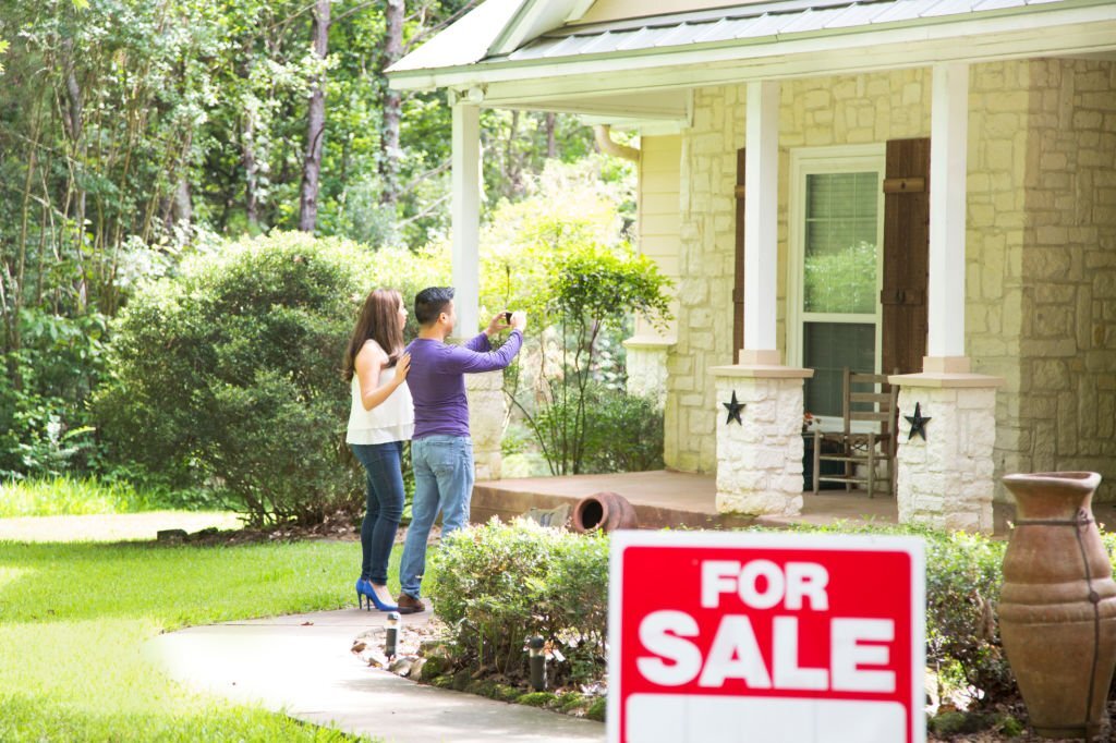 Hoe u uw huis te koop kunt aanbieden